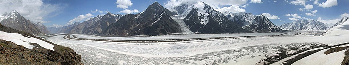 Fedchenko-Gletscher in the Pamir Mountains